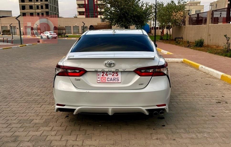 تۆیۆتا کامری